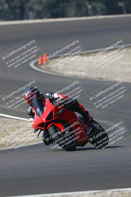 media/Sep-20-2025-TrackDaz (Sat) [[27f0cde673]]/B Group/1020am (Turn 3)/